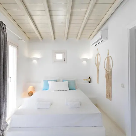 New!! The Mykonian Sunset - 10min From Town Villa