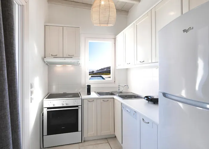 New!! The Mykonian Sunset - 10min From Town